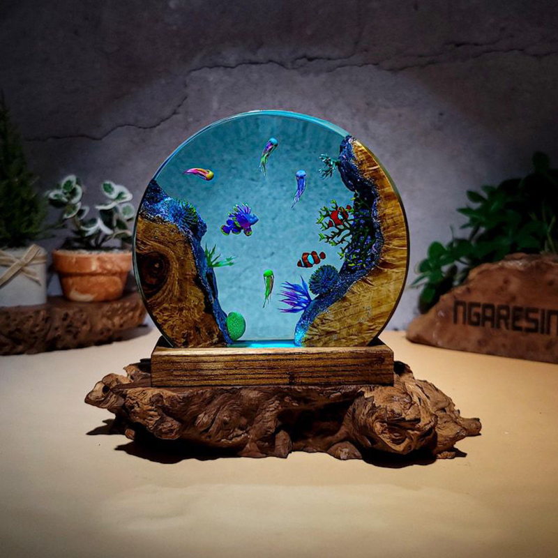 Aquarium & Marine Museum Universiti Malaysia Sabah Kota Kinabalu Sabah - Lampa stołowa z żywicy z motywem